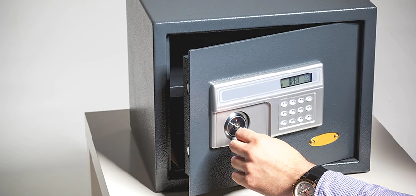 Jewelry Safe Unlocking Service in Moraga, California